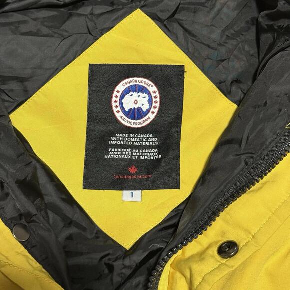 Canada Goose Baby Snowsuit Size 1 Yellow Arctic Program Hooded Bunting Winter - Picture 5 of 9